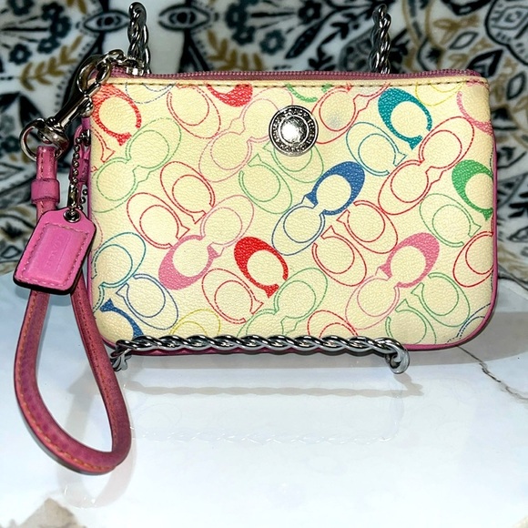 Vintage Y2K Coach Chelsea Pink Monogram Wristlet Pink Coach Hang Tag - Picture 12 of 12